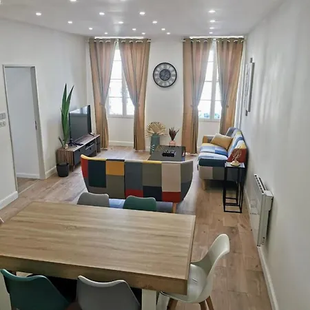 Appartement 75 M2 Au Coeur Du Sud Ouest Villeneuve-sur-Lot Exterior photo